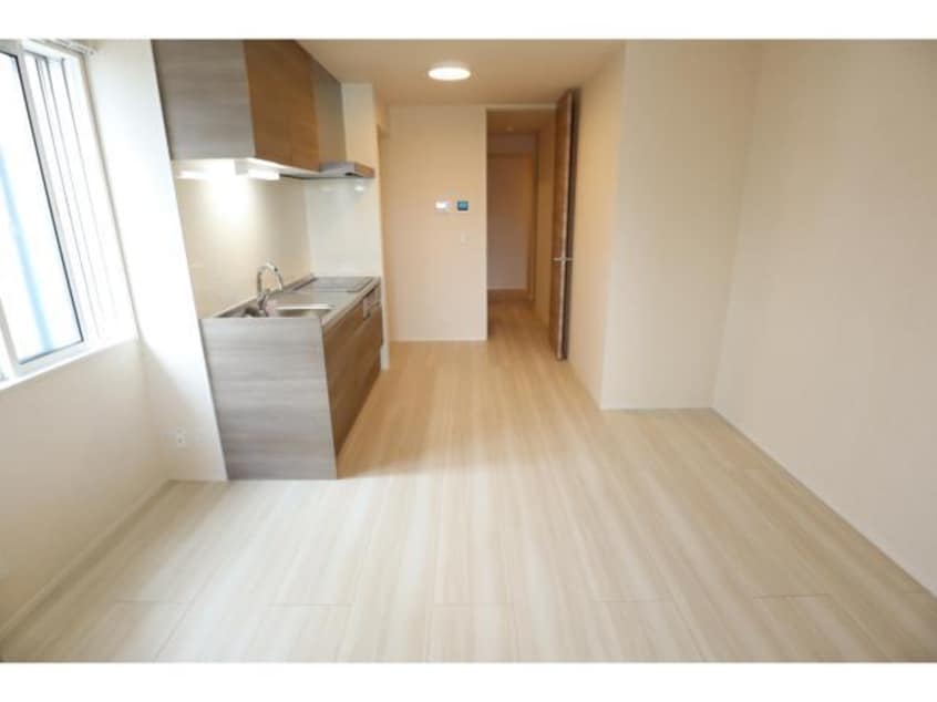  近鉄京都線/新大宮駅 徒歩18分 2階 築2年