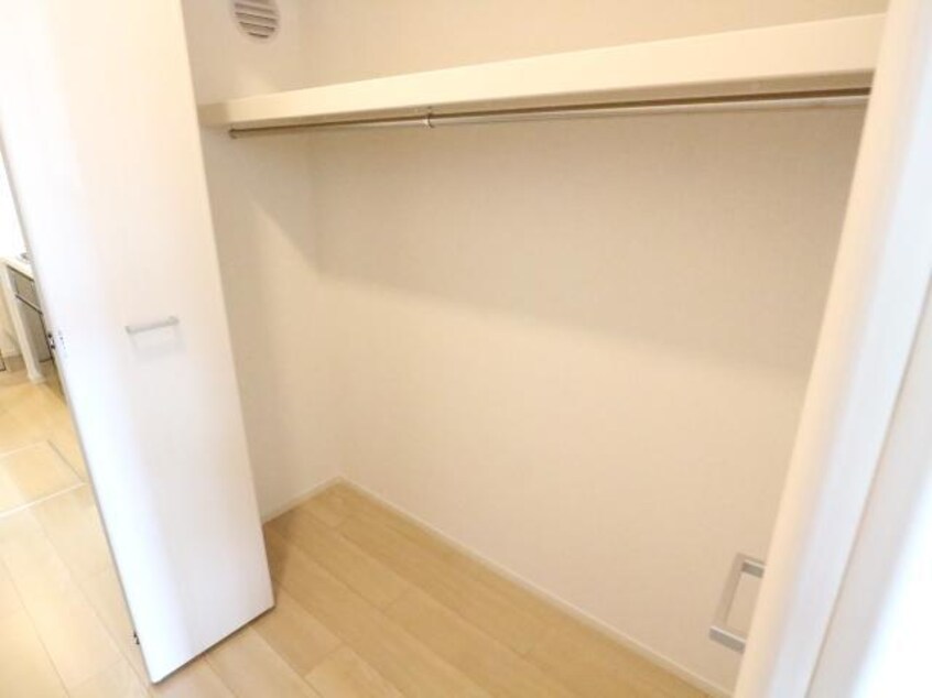  奈良線/奈良駅 徒歩11分 3階 1年未満