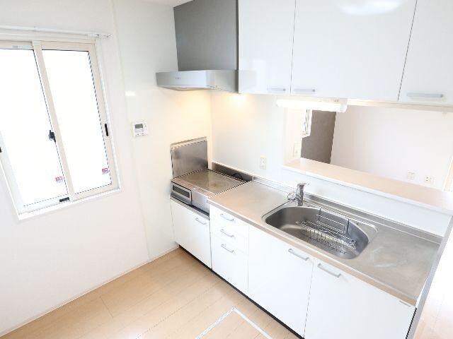  近鉄橿原線/尼ケ辻駅 徒歩15分 1階 築17年