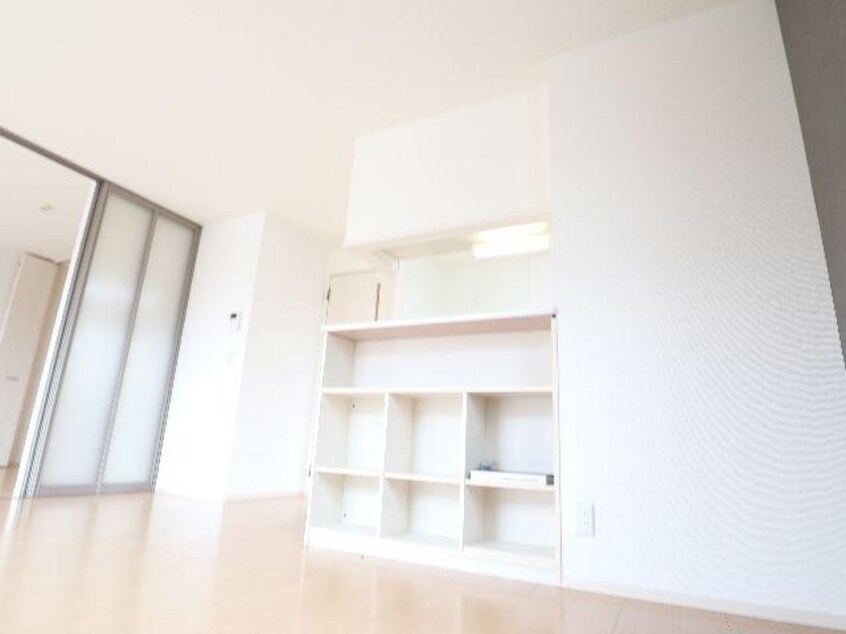  近鉄橿原線/尼ケ辻駅 徒歩15分 1階 築17年