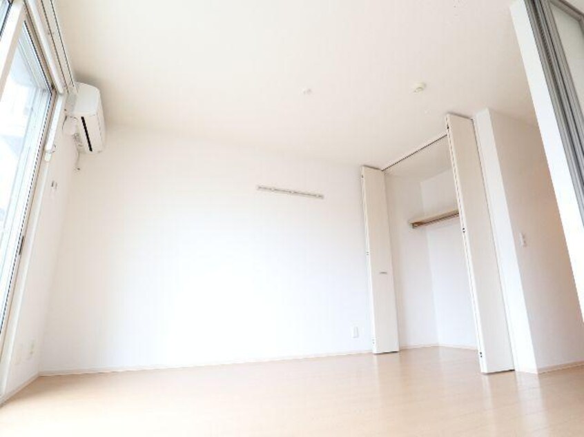  近鉄橿原線/尼ケ辻駅 徒歩15分 1階 築17年