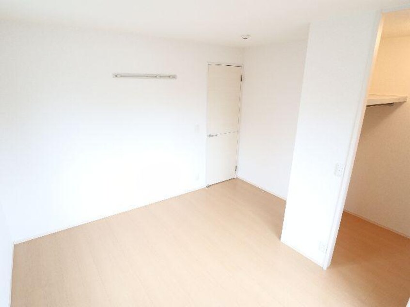  近鉄橿原線/尼ケ辻駅 徒歩15分 1階 築17年