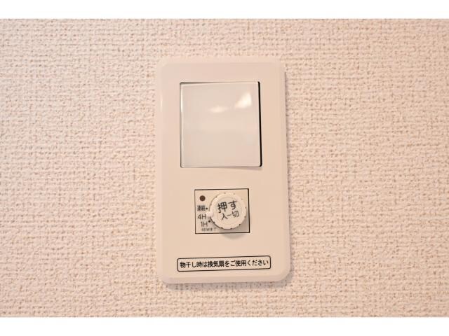  大和路線・関西本線/奈良駅 バス13分永井町下車:停歩4分 1階 1年未満