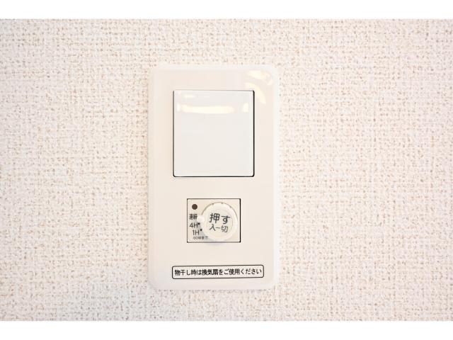  大和路線・関西本線/奈良駅 バス17分萩ヶ丘町下車:停歩4分 1階 1年未満