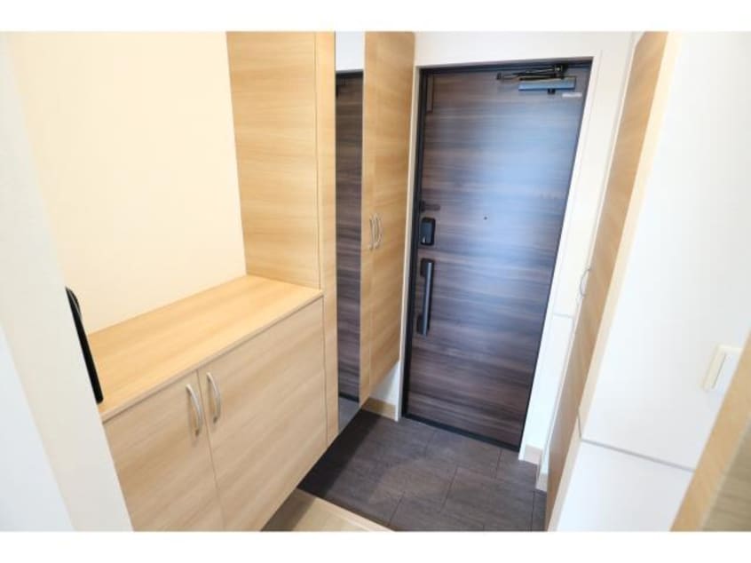  近鉄橿原線/尼ケ辻駅 徒歩19分 1階 築3年