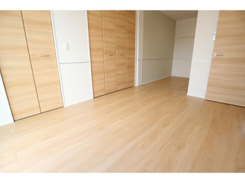  近鉄橿原線/尼ケ辻駅 徒歩19分 1階 築3年