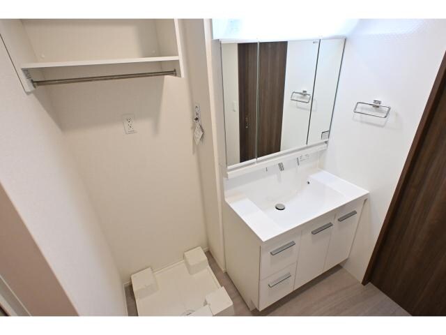  奈良線/奈良駅 徒歩19分 3階 1年未満