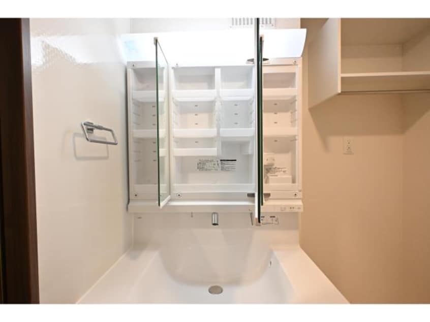  奈良線/奈良駅 徒歩19分 3階 1年未満