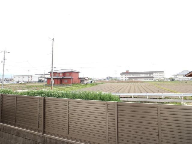  近鉄橿原線/尼ケ辻駅 徒歩20分 2階 築12年