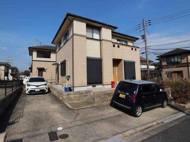  近鉄京都線/木津川台駅 徒歩15分 1-2階 築20年