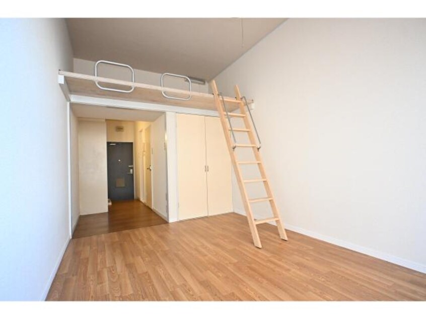  奈良線/奈良駅 バス9分北神殿下車:停歩6分 1階 築27年