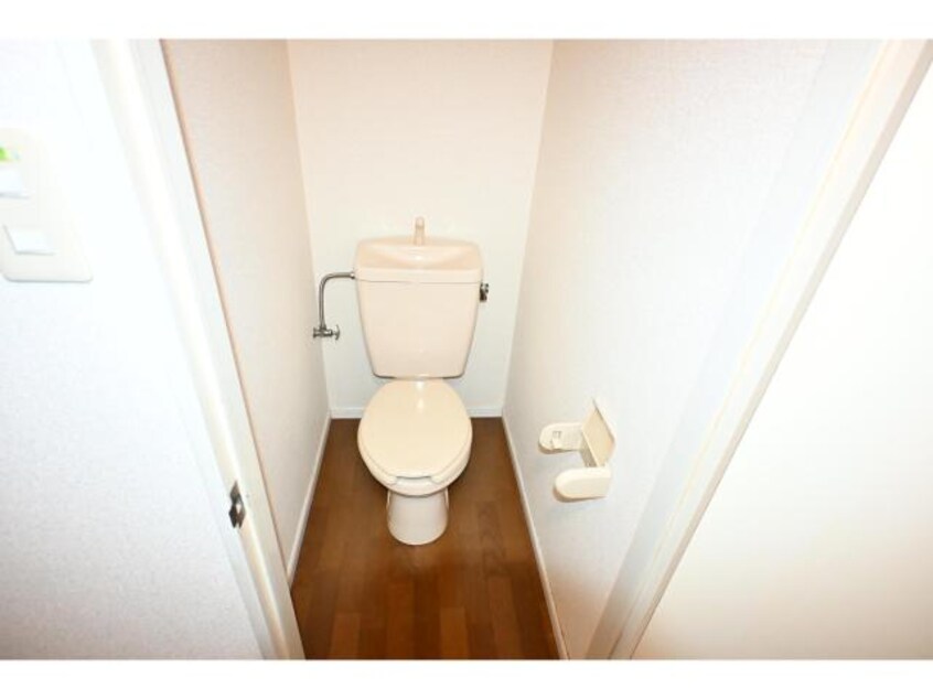  奈良線/奈良駅 バス9分北神殿下車:停歩6分 2階 築27年