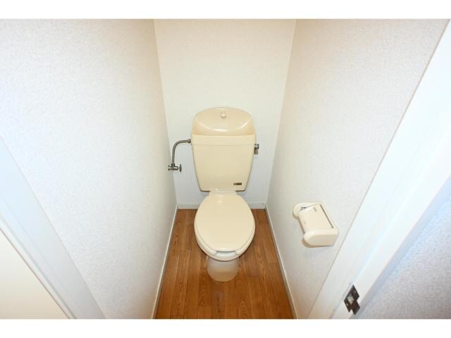  奈良線/奈良駅 バス9分北神殿下車:停歩6分 1階 築27年