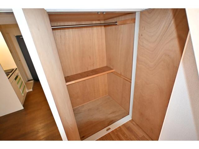  奈良線/奈良駅 バス9分北神殿下車:停歩6分 1階 築27年