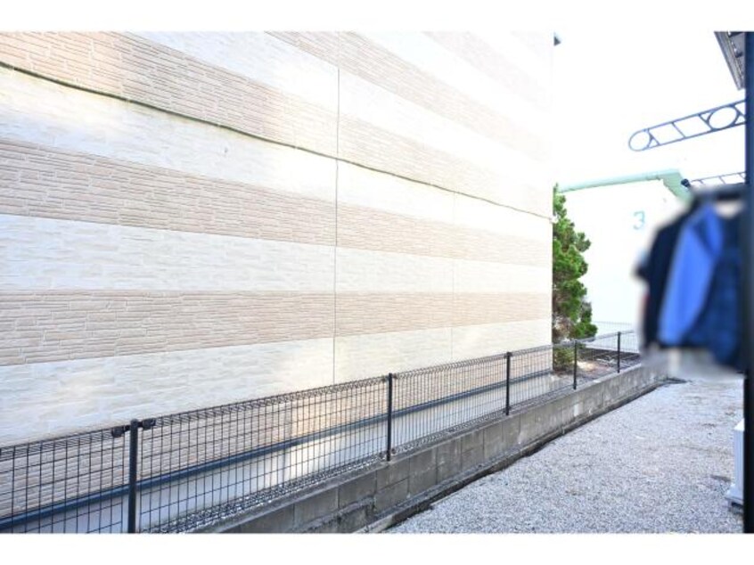  奈良線/奈良駅 バス9分北神殿下車:停歩6分 1階 築27年