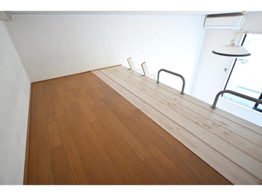  奈良線/奈良駅 バス9分北神殿下車:停歩6分 1階 築27年