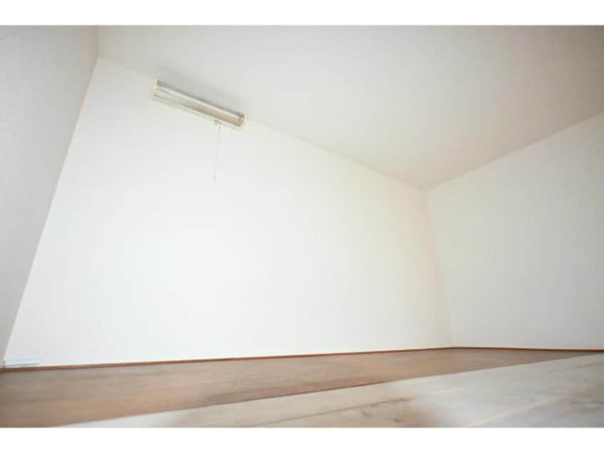  奈良線/奈良駅 バス9分北神殿下車:停歩6分 2階 築27年