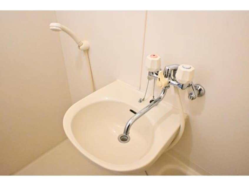  奈良線/奈良駅 バス9分北神殿下車:停歩6分 2階 築27年