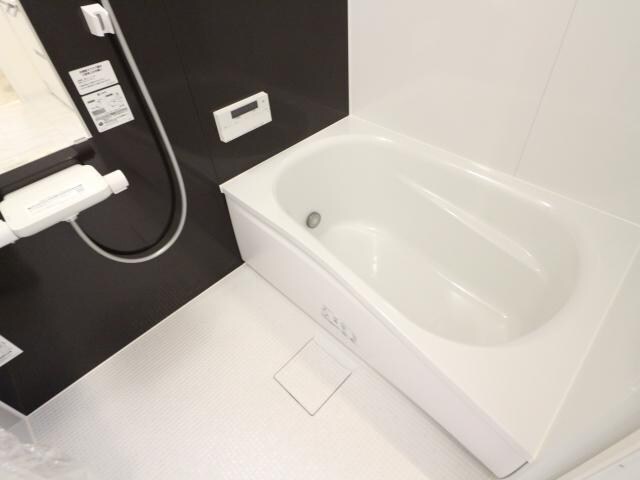  近鉄難波線・奈良線/近鉄奈良駅 徒歩20分 3階 1年未満