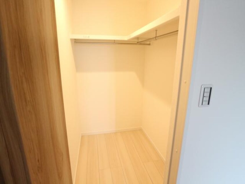  近鉄難波線・奈良線/近鉄奈良駅 徒歩20分 3階 1年未満