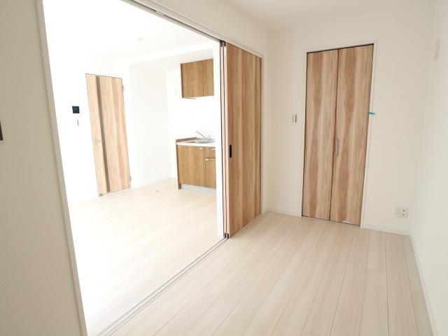  近鉄難波線・奈良線/近鉄奈良駅 徒歩20分 1階 1年未満