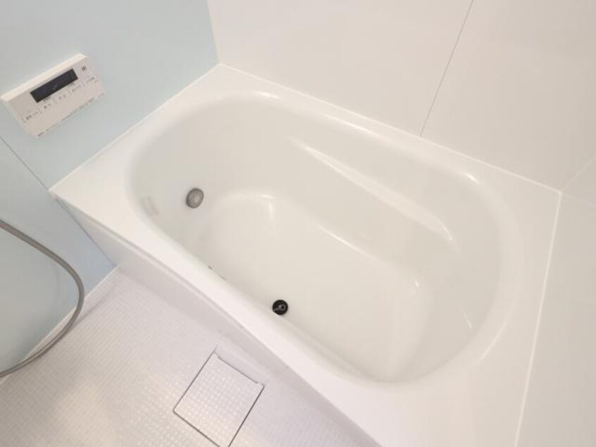  近鉄難波線・奈良線/近鉄奈良駅 徒歩20分 1階 1年未満