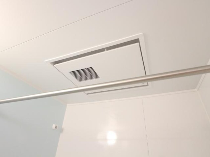  近鉄難波線・奈良線/近鉄奈良駅 徒歩20分 1階 1年未満