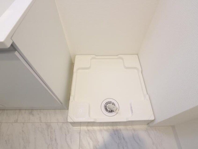  近鉄難波線・奈良線/近鉄奈良駅 徒歩20分 2階 1年未満