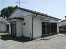 杉場貸家の外観