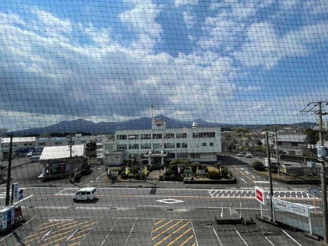  吉都線<えびの高原線>/小林駅 徒歩27分 4階 築37年