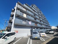 ラウムズ阿倉川　203号室