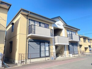 ロイヤルタウン　Ｄ棟