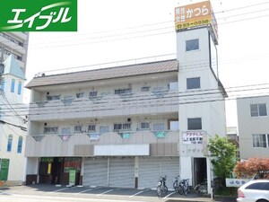 アダチビル