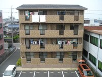 ブライト　プラザ　Ａ棟・Ｂ棟