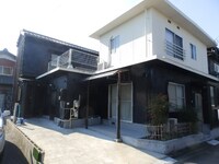東富田城町貸家