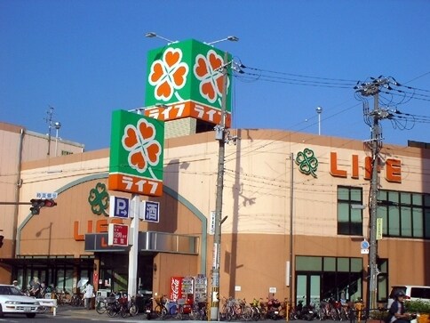 ライフ吹田泉町店(スーパー)まで1188m※ライフ吹田泉町店 ハイムタケダＴ－１０