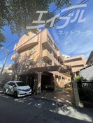 ロイヤル壱番館の外観