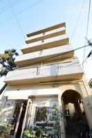 コーポ円山の外観