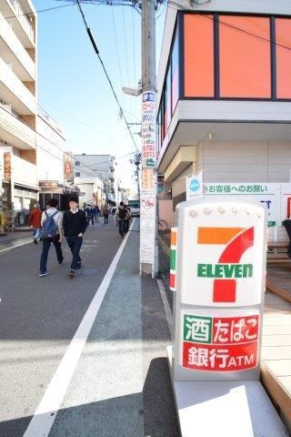 セブンイレブン阪急豊津駅北店(コンビニ)まで405m※セブンイレブン阪急豊津駅北店 ルポ豊津