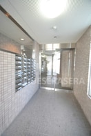  大阪メトロ御堂筋線/江坂駅 徒歩16分 3階 築27年