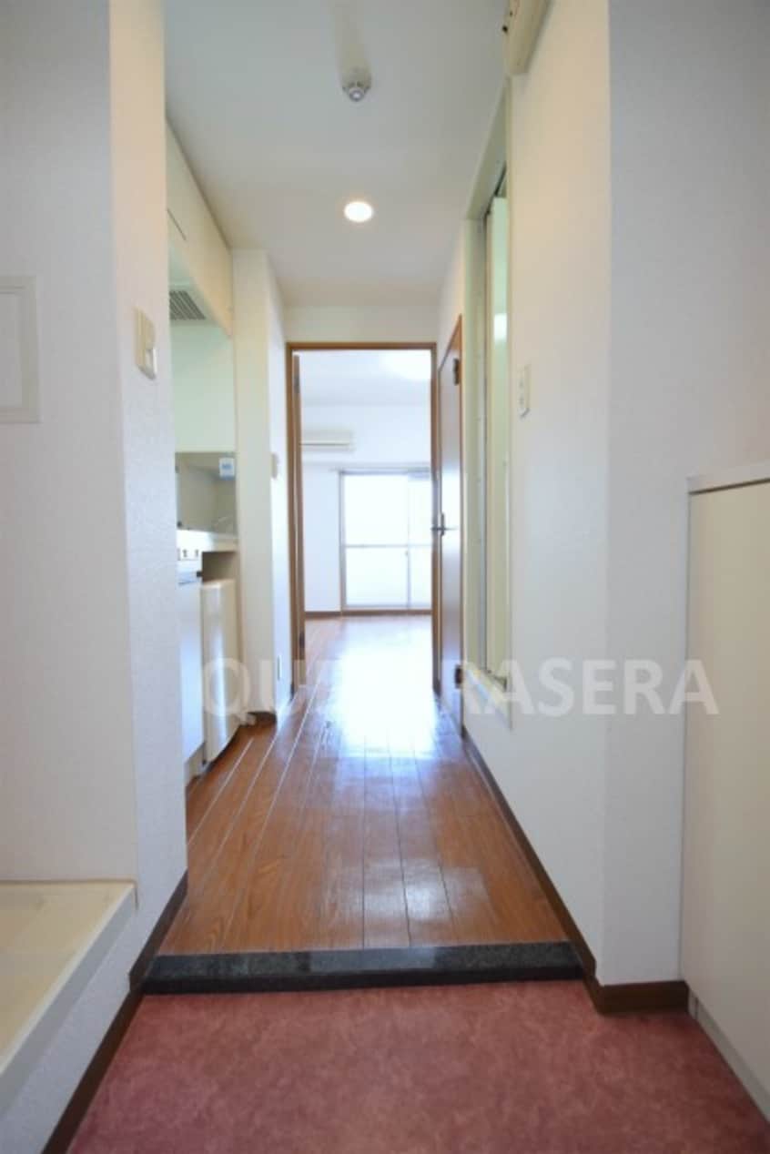  大阪メトロ御堂筋線/江坂駅 徒歩16分 5階 築27年