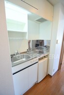  大阪メトロ御堂筋線/江坂駅 徒歩16分 3階 築27年