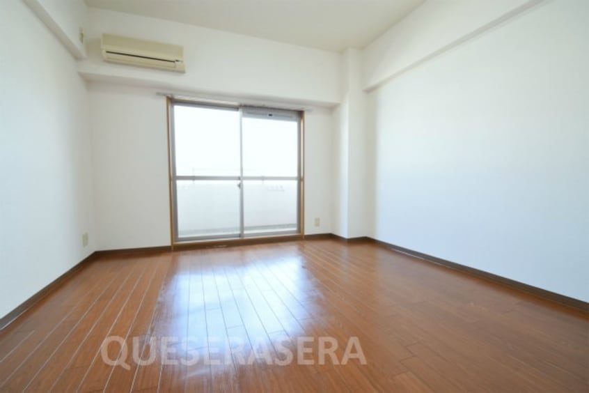  大阪メトロ御堂筋線/江坂駅 徒歩16分 3階 築27年