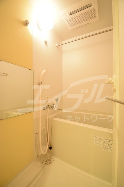  ファミーユ千里山西