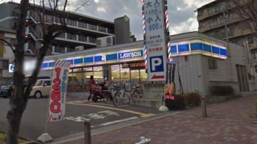 ローソン吹田千里山東四丁目店(コンビニ)まで179m※ローソン吹田千里山東四丁目店 カルムフォーレ千里山