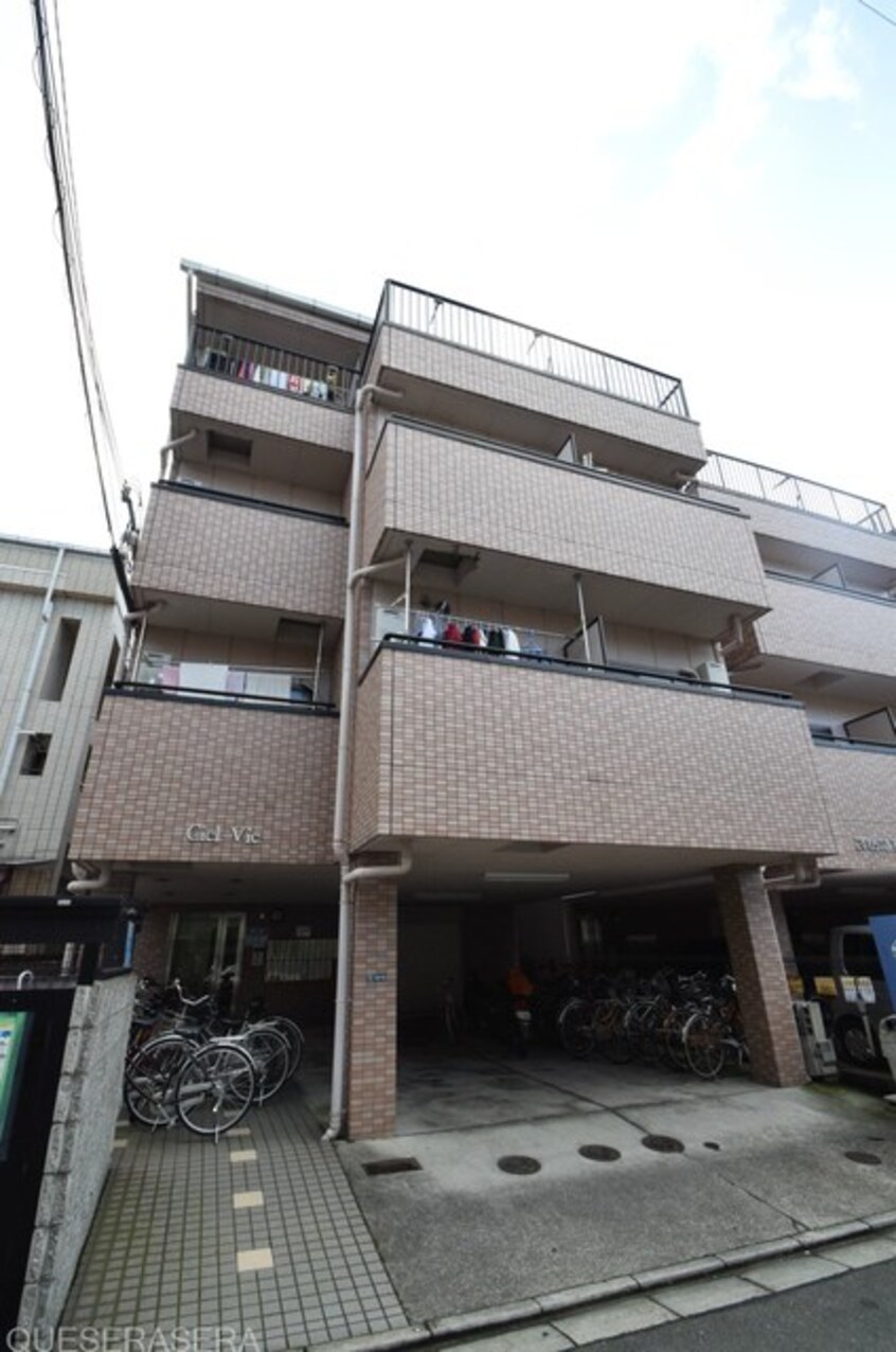  阪急千里線/関大前駅 徒歩5分 3階 築27年