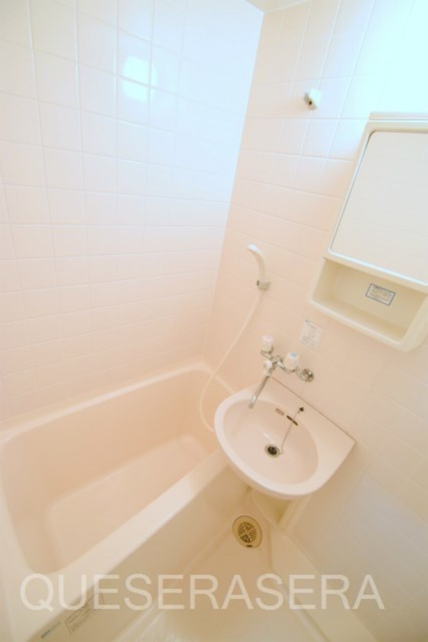  阪急千里線/関大前駅 徒歩5分 3階 築27年