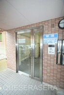  阪急千里線/関大前駅 徒歩5分 3階 築27年