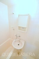  阪急千里線/関大前駅 徒歩5分 3階 築27年