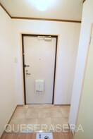  阪急千里線/関大前駅 徒歩5分 3階 築27年